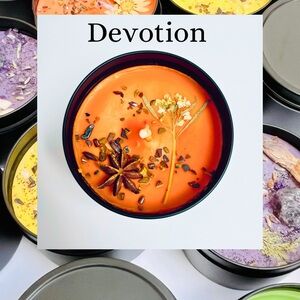 Manifestation Scented Candle with Floral Accents